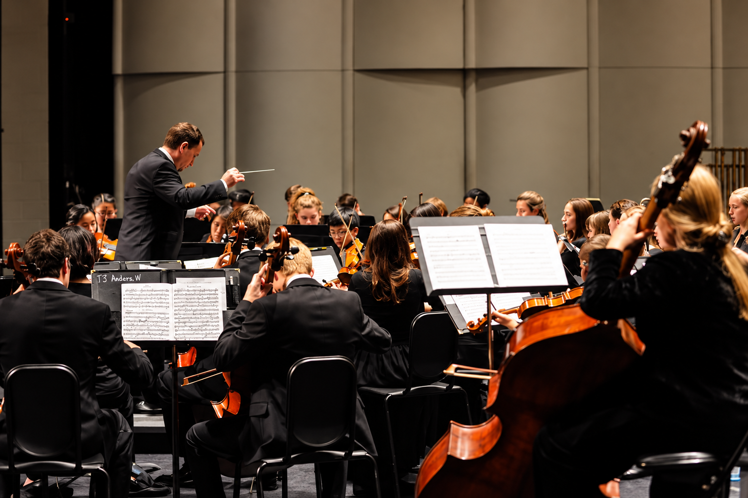 Young musicians rehearsing together at CYSO Summer Camp